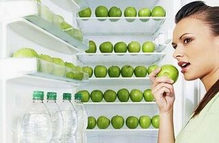 manzanas verdes y agua para adelgazar 10 kg al mes
